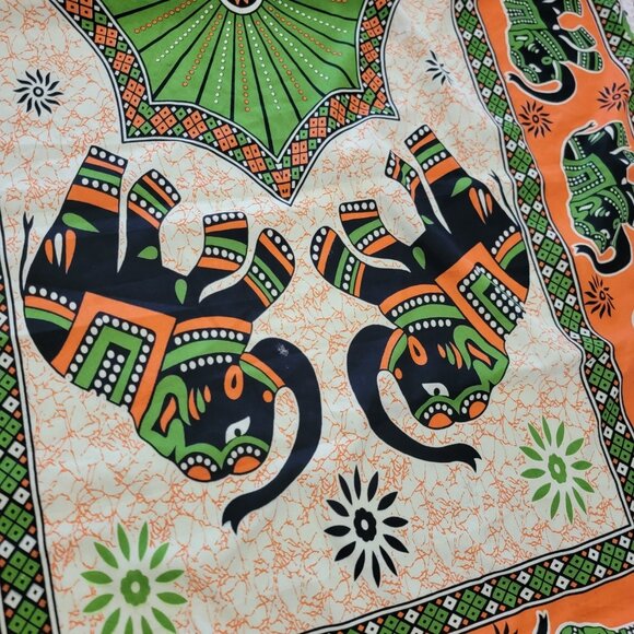 NWT Colorful Wrap Scarf Elephant Made‎ In India Colorful Fringe With Pocket NEW - Picture 3 of 8